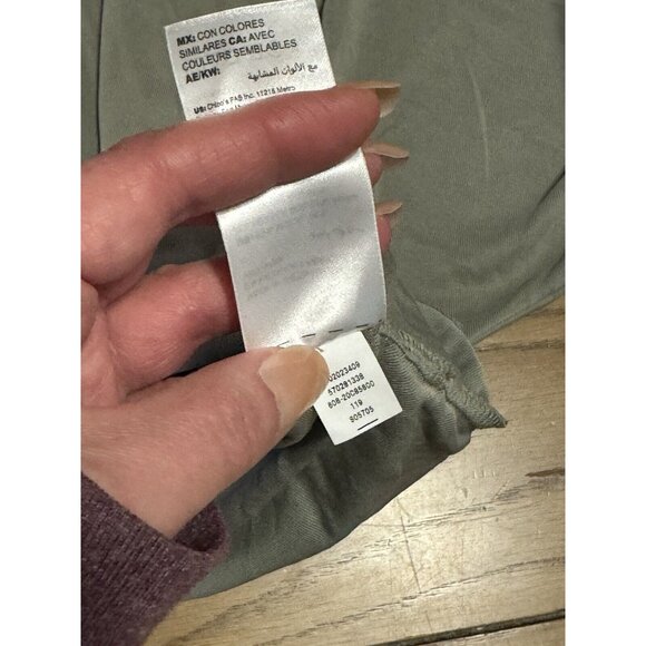 Chico's Size Small Women's Blouse Green Lightweight Career Modern Office City‎ - Picture 10 of 11